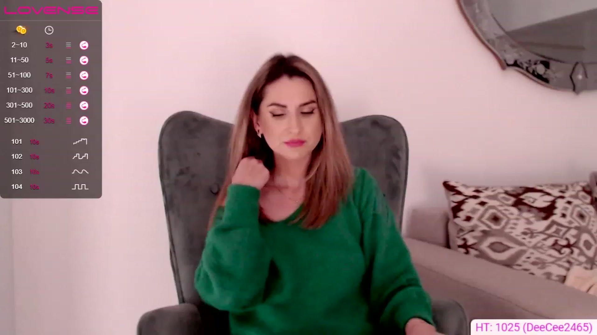 Gallery image thumbnail from AllieSweet's myfreecams stream on, 12/23/2022, 21:45 image 18 of 20