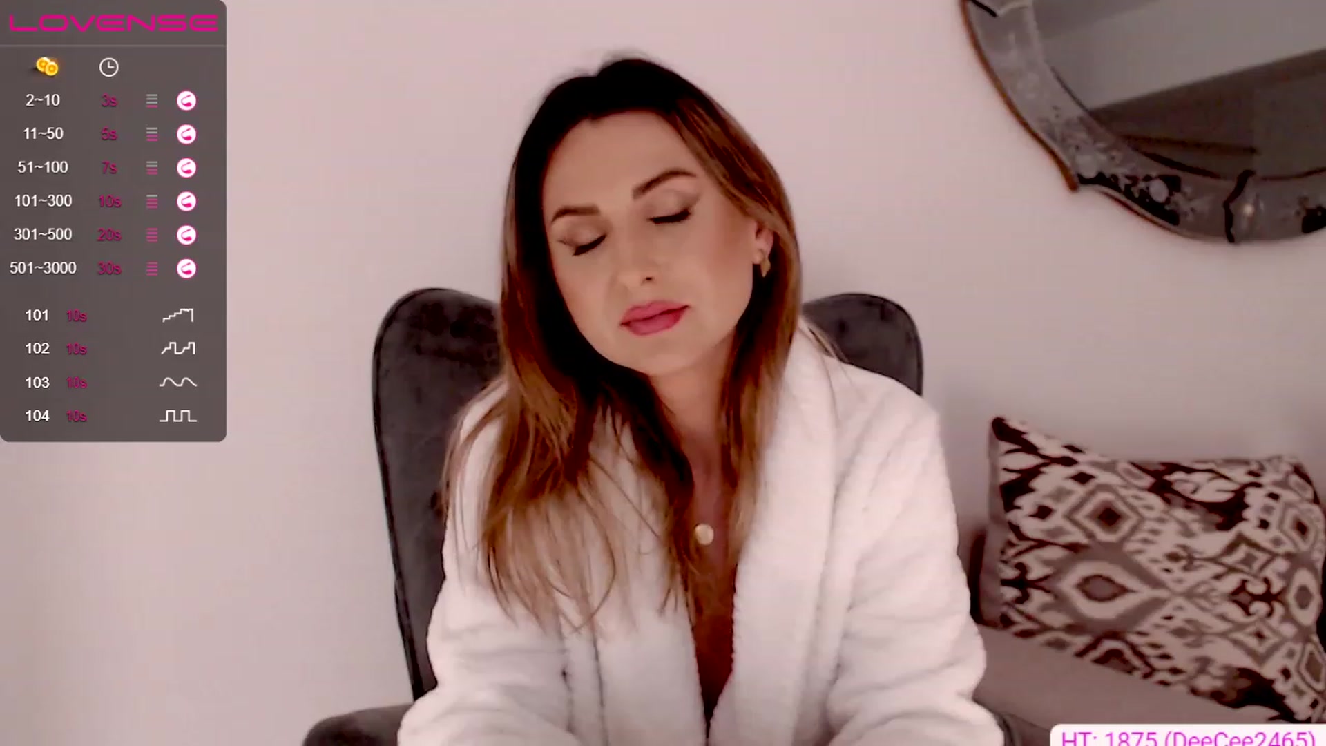 Gallery image thumbnail from AllieSweet's myfreecams stream on, 03/26/2023, 01:24 image 4 of 20