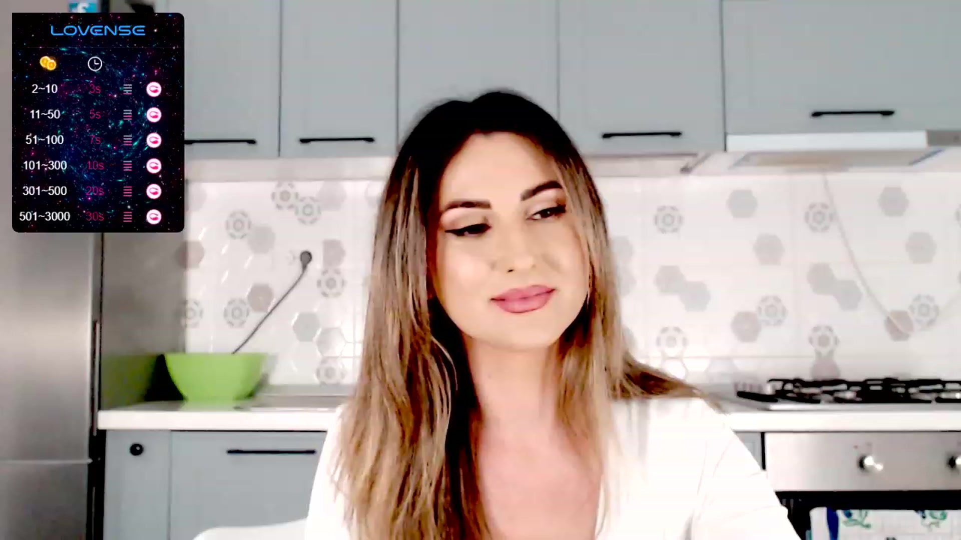 Gallery image thumbnail from AllieSweet's myfreecams stream on, 10/13/2023, 20:17 image 20 of 20