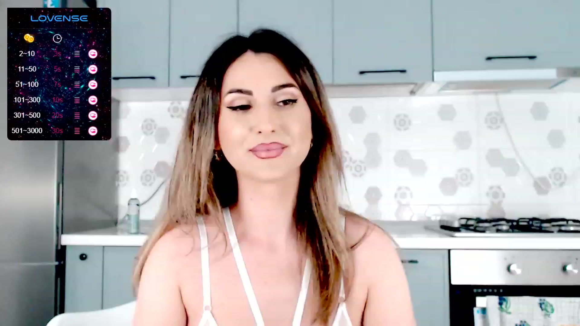 Gallery image thumbnail from AllieSweet's myfreecams stream on, 10/20/2023, 19:44 image 1 of 20