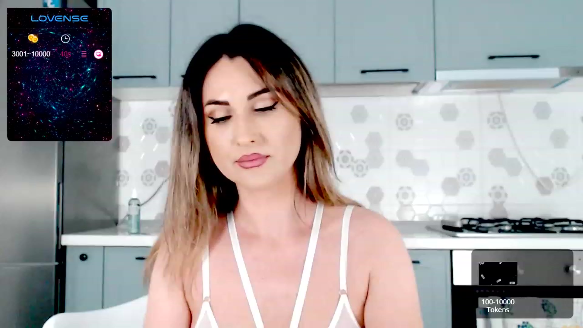 Gallery image thumbnail from AllieSweet's myfreecams stream on, 10/20/2023, 19:44 image 11 of 20