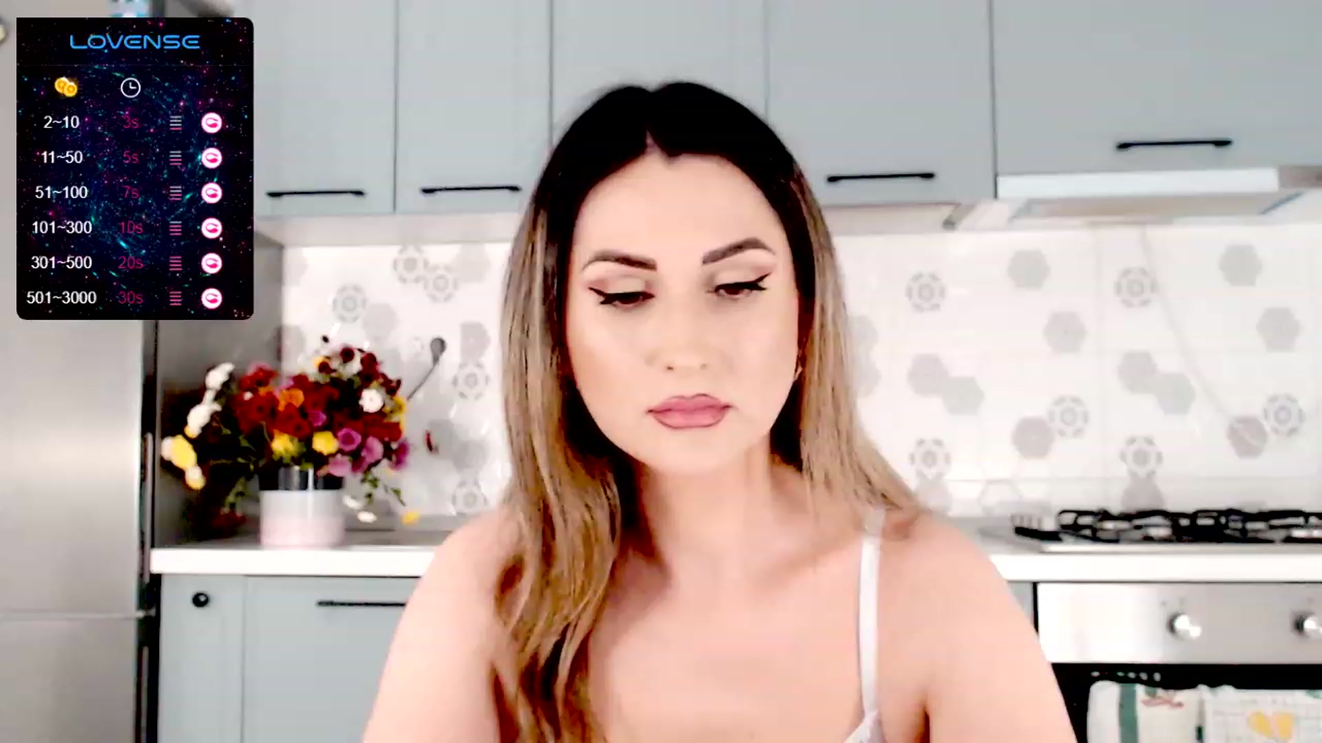 Gallery image thumbnail from AllieSweet's myfreecams stream on, 10/28/2023, 21:33 image 19 of 20