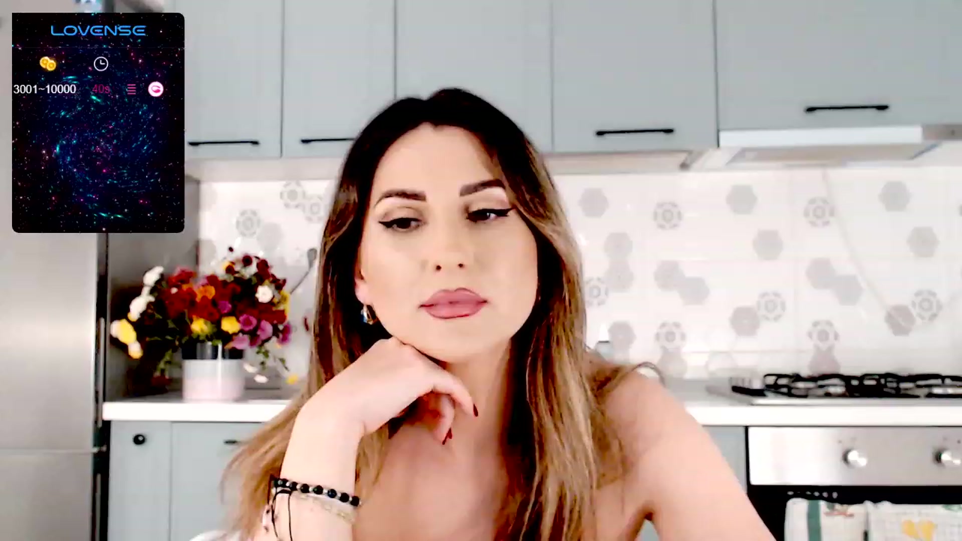 Gallery image thumbnail from AllieSweet's myfreecams stream on, 10/29/2023, 01:28 image 10 of 20