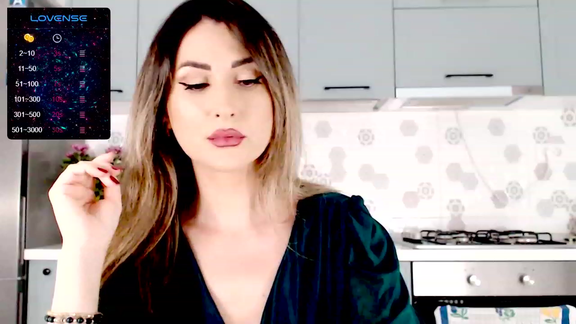 Gallery image thumbnail from AllieSweet's myfreecams stream on, 11/03/2023, 21:01 image 1 of 20