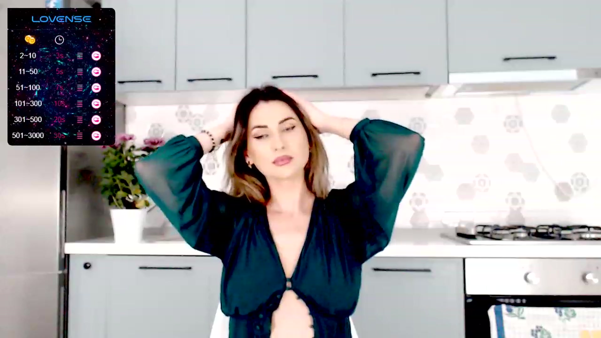 Gallery image thumbnail from AllieSweet's myfreecams stream on, 11/03/2023, 21:01 image 13 of 20