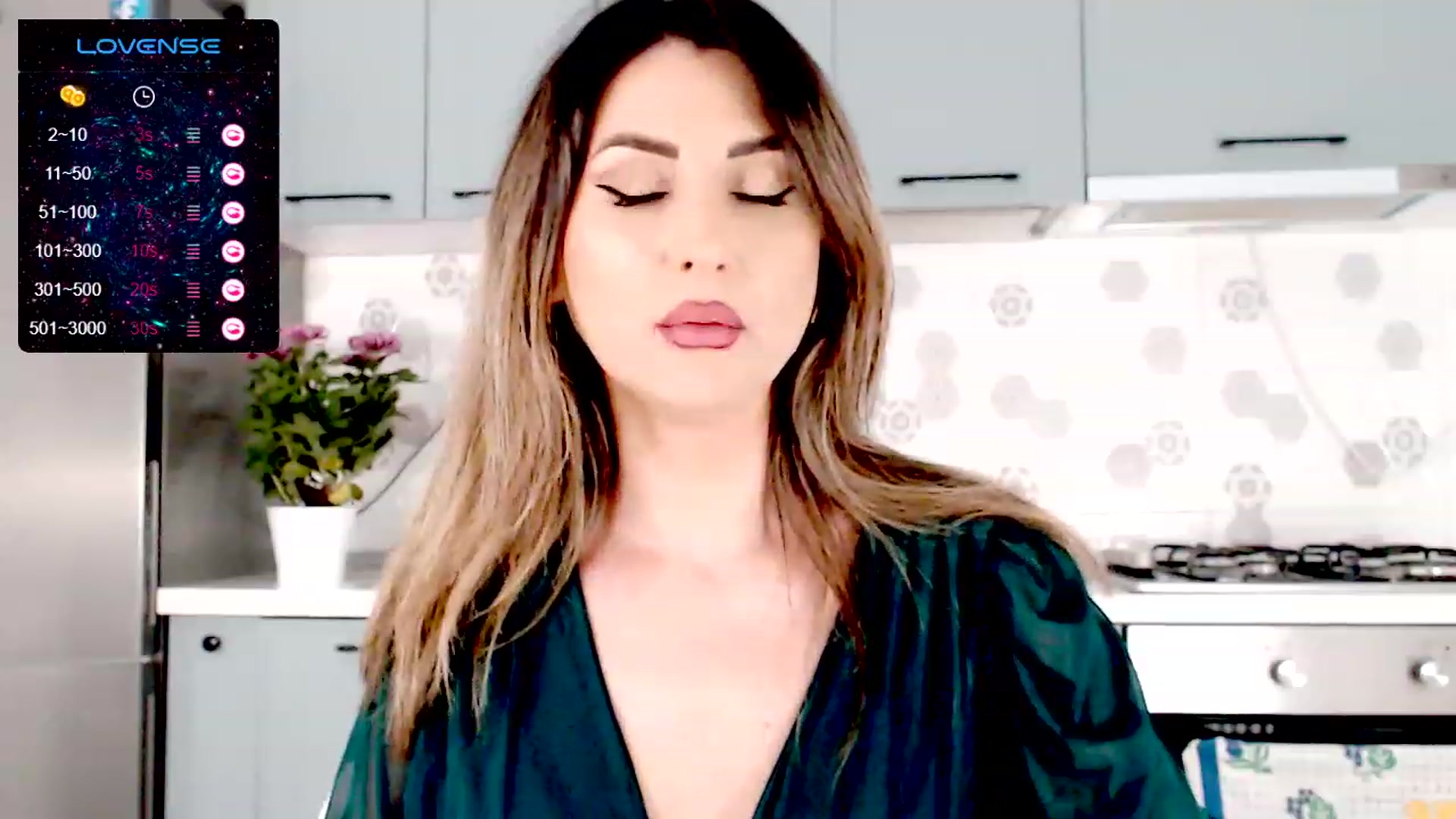Gallery image thumbnail from AllieSweet's myfreecams stream on, 11/03/2023, 21:01 image 15 of 20