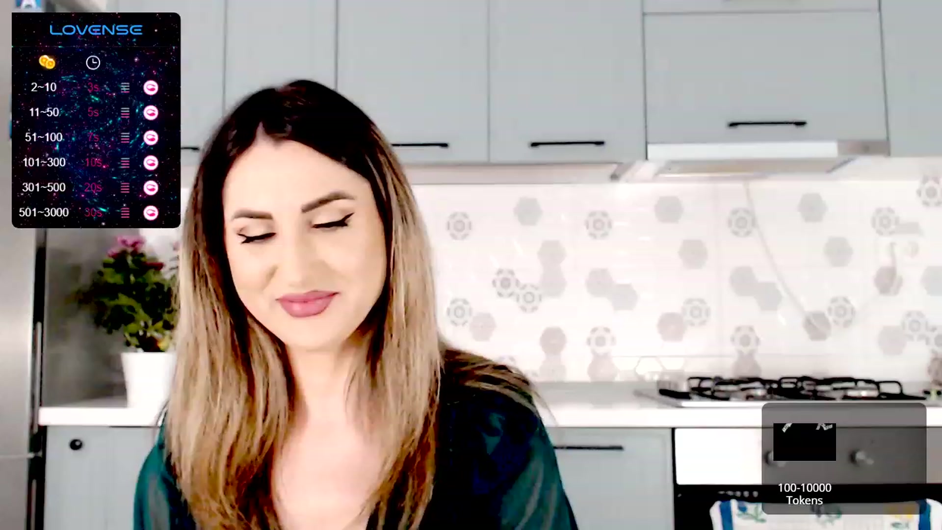 Gallery image thumbnail from AllieSweet's myfreecams stream on, 11/03/2023, 21:01 image 3 of 20