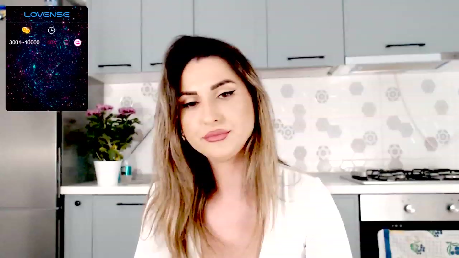 Gallery image thumbnail from AllieSweet's myfreecams stream on, 11/04/2023, 23:17 image 11 of 20