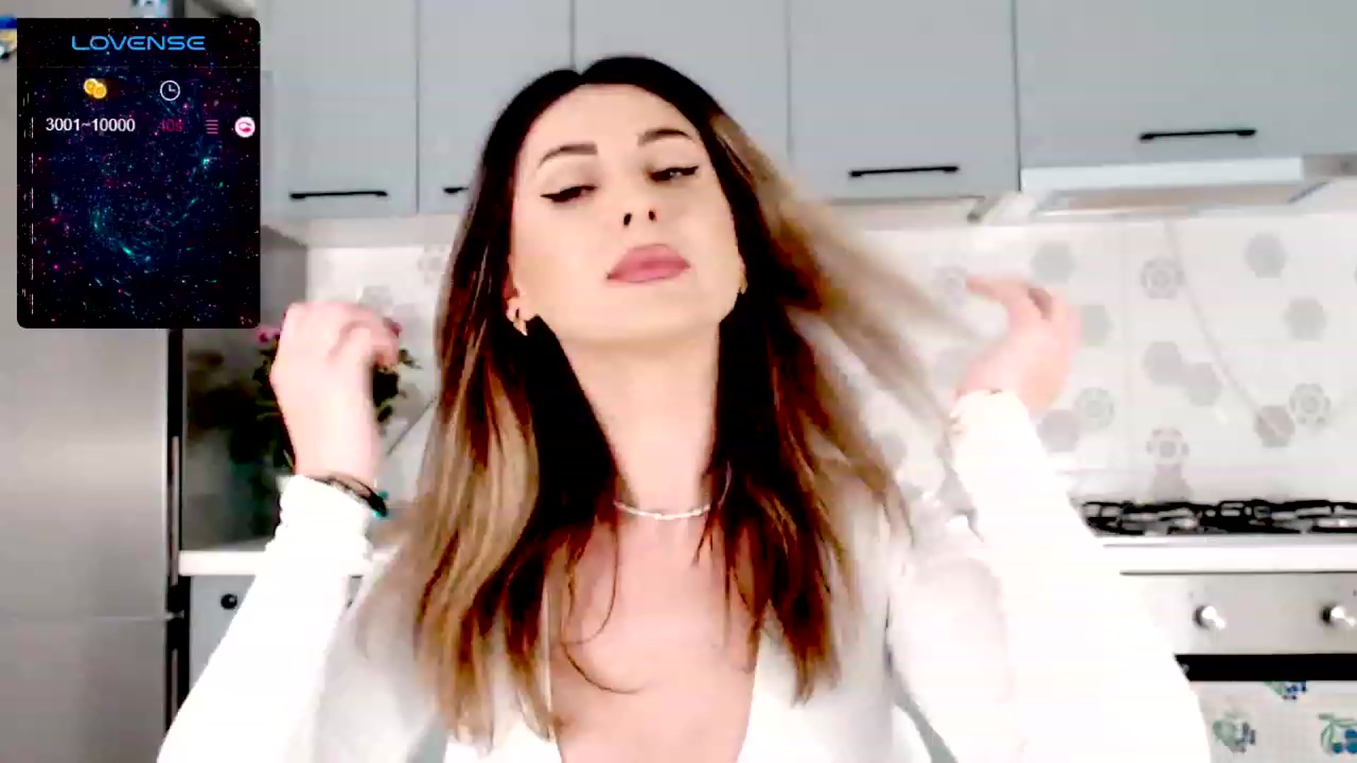 Gallery image thumbnail from AllieSweet's myfreecams stream on, 11/04/2023, 23:17 image 3 of 20