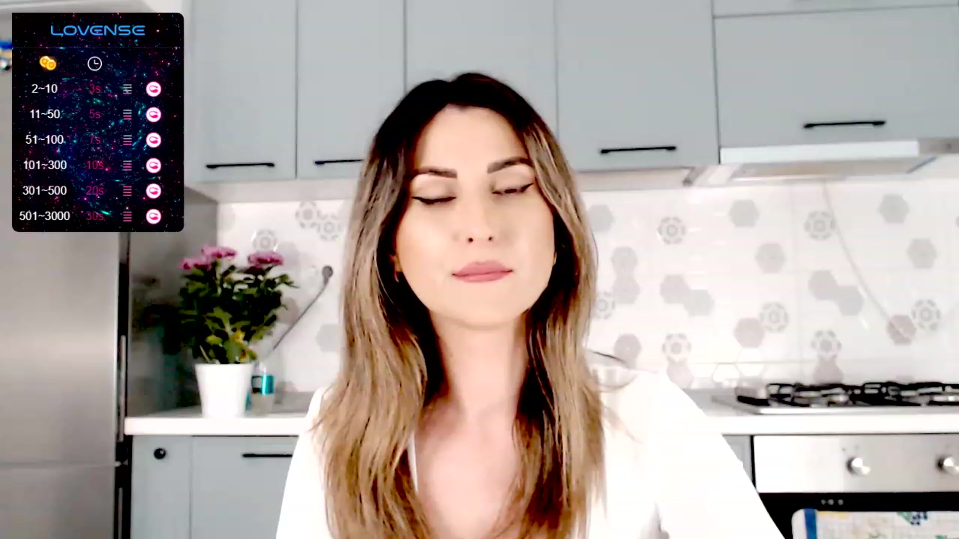 Gallery image thumbnail from AllieSweet's myfreecams stream on, 11/05/2023, 24:02 image 14 of 20