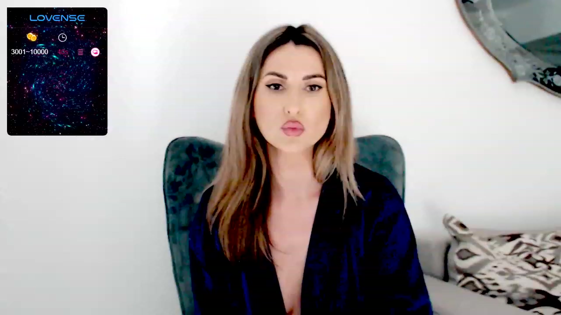 Gallery image thumbnail from AllieSweet's myfreecams stream on, 11/12/2023, 01:08 image 12 of 20