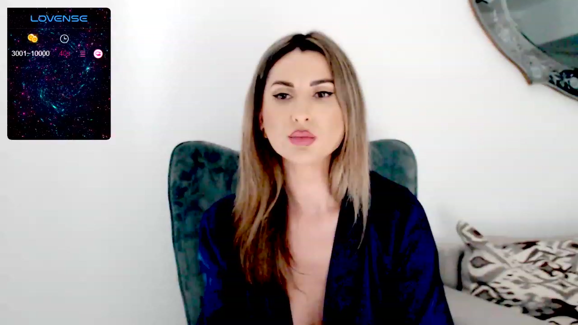 Gallery image thumbnail from AllieSweet's myfreecams stream on, 11/12/2023, 01:08 image 16 of 20