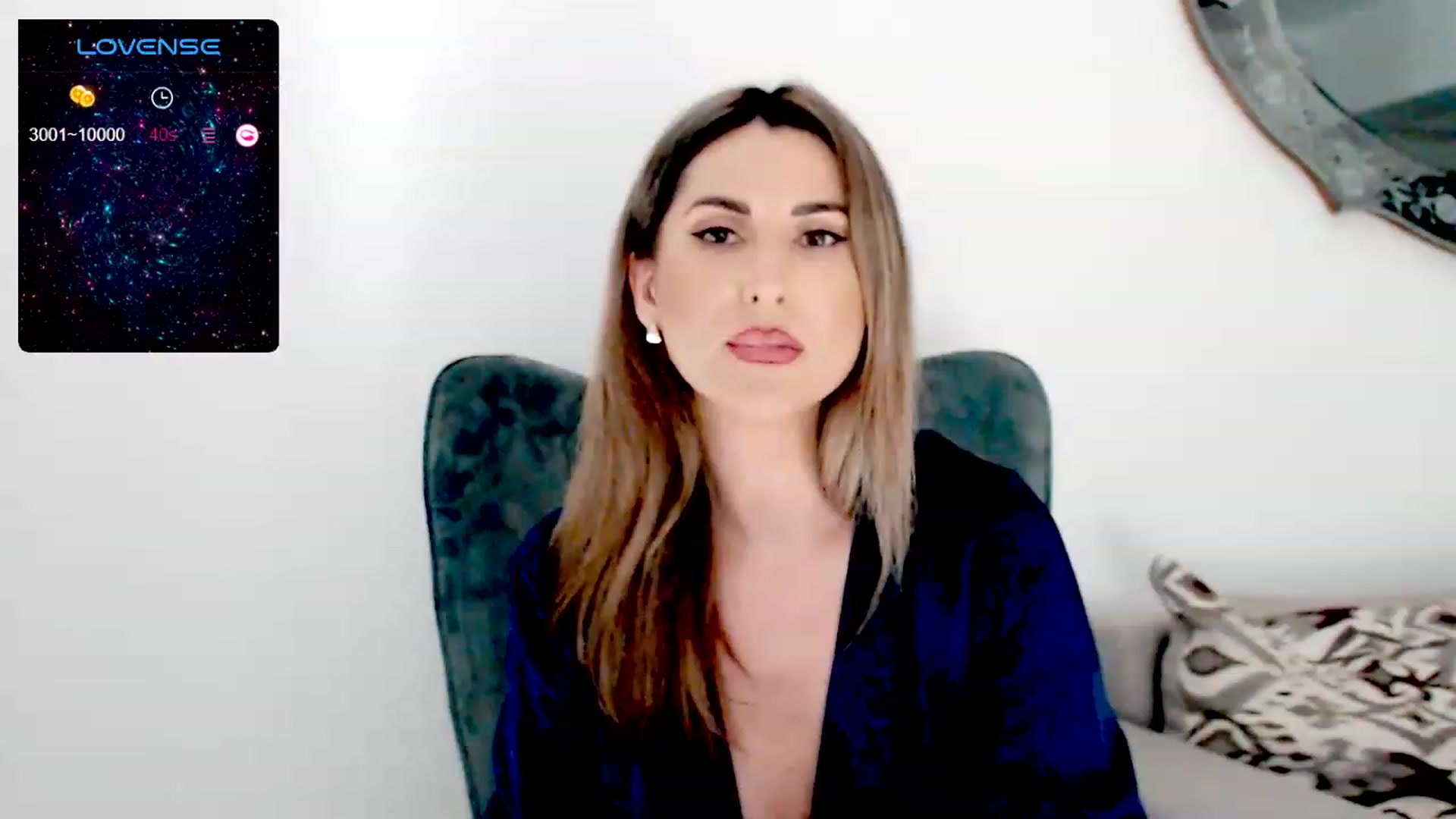 Gallery image thumbnail from AllieSweet's myfreecams stream on, 11/12/2023, 01:08 image 14 of 20