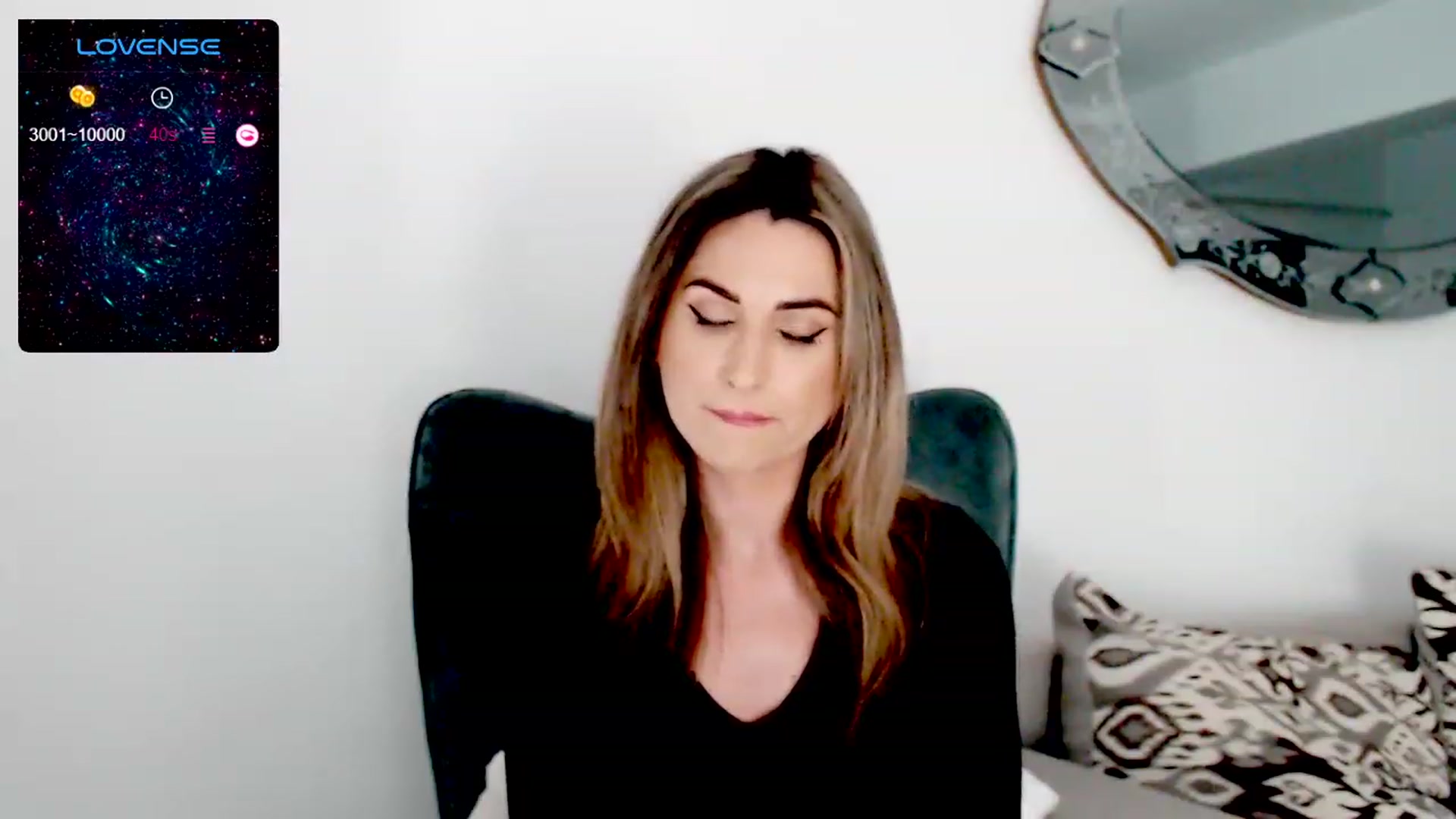 Gallery image thumbnail from AllieSweet's myfreecams stream on, 11/26/2023, 24:28 image 15 of 20