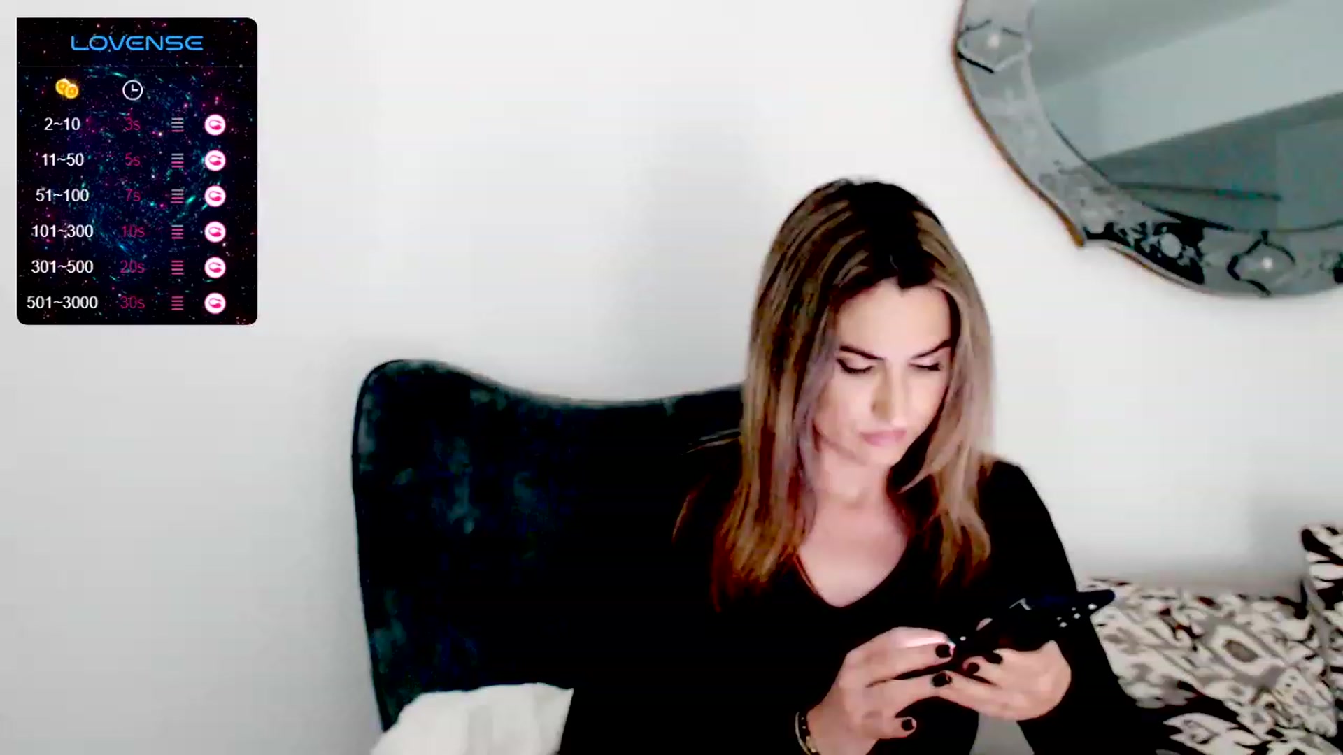 Gallery image thumbnail from AllieSweet's myfreecams stream on, 11/26/2023, 01:05 image 17 of 20