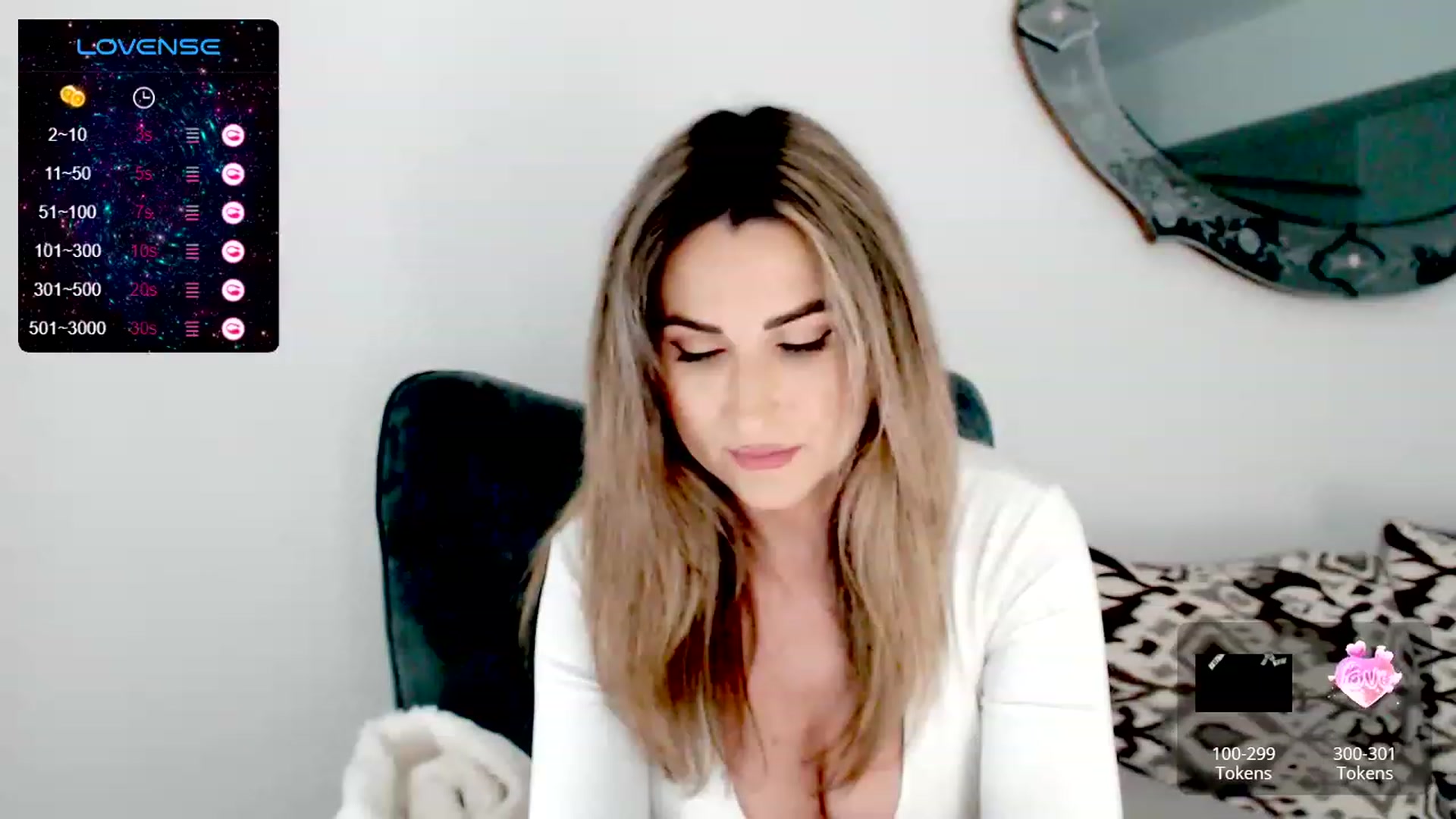 Gallery image thumbnail from AllieSweet's myfreecams stream on, 12/08/2023, 20:35 image 14 of 20