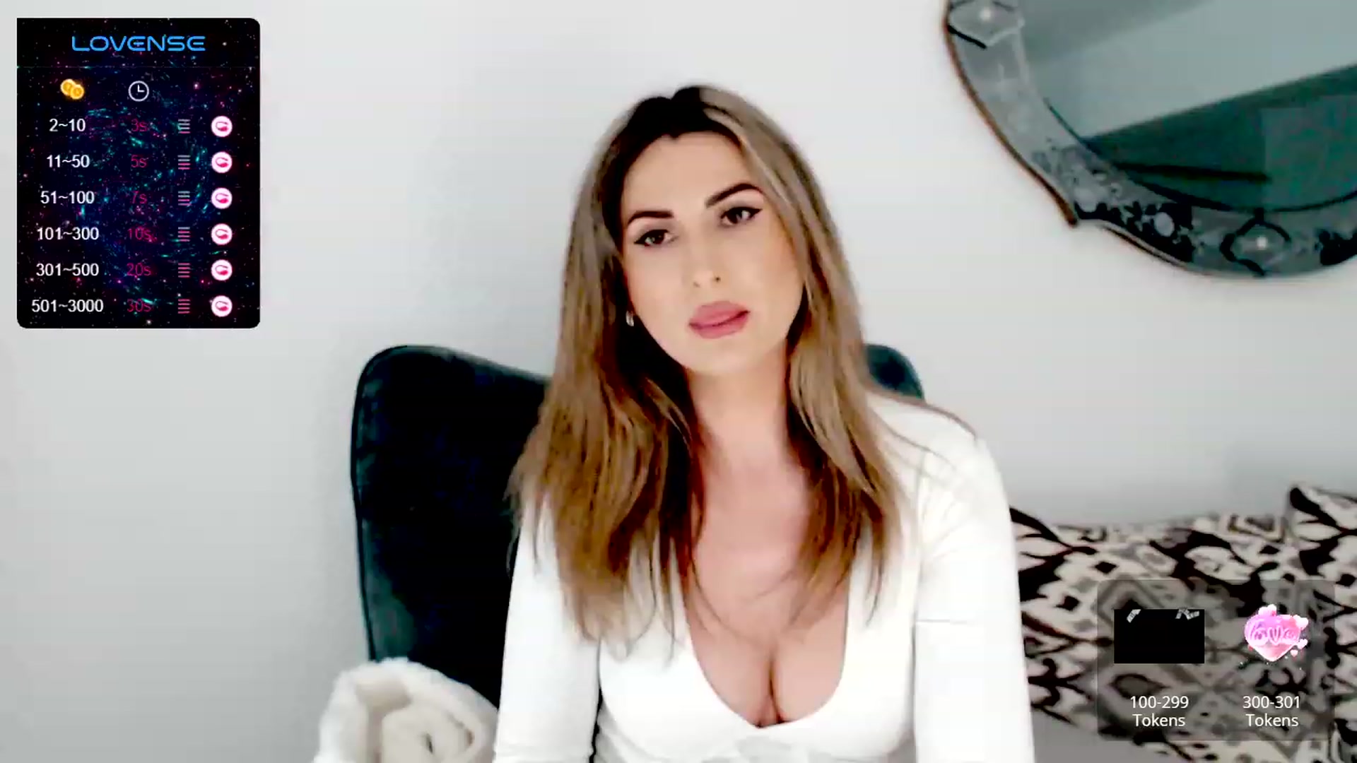 Gallery image thumbnail from AllieSweet's myfreecams stream on, 12/08/2023, 20:35 image 13 of 20