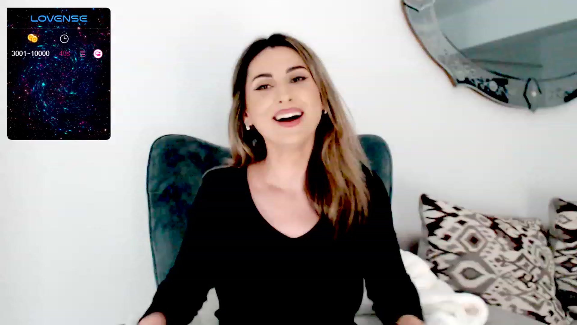 Gallery image thumbnail from AllieSweet's myfreecams stream on, 12/15/2023, 20:54 image 10 of 20
