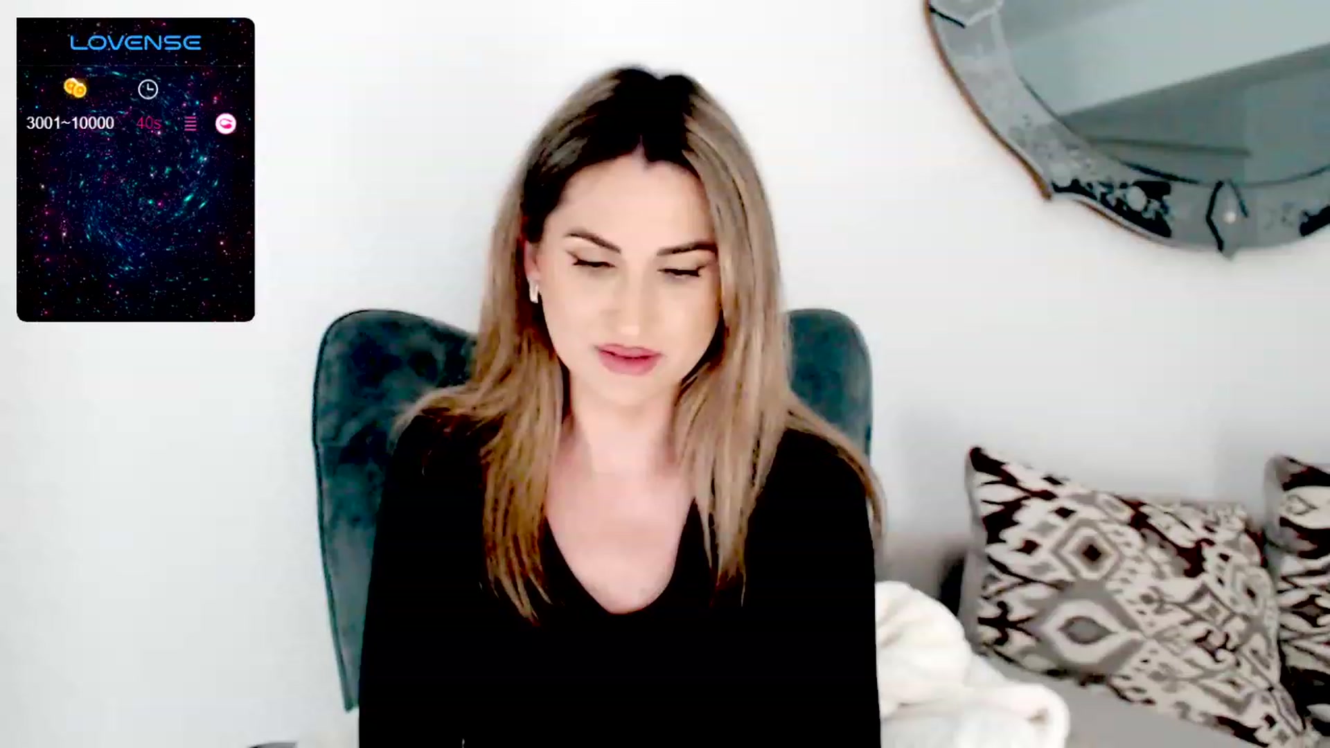 Gallery image thumbnail from AllieSweet's myfreecams stream on, 12/15/2023, 21:32 image 2 of 20