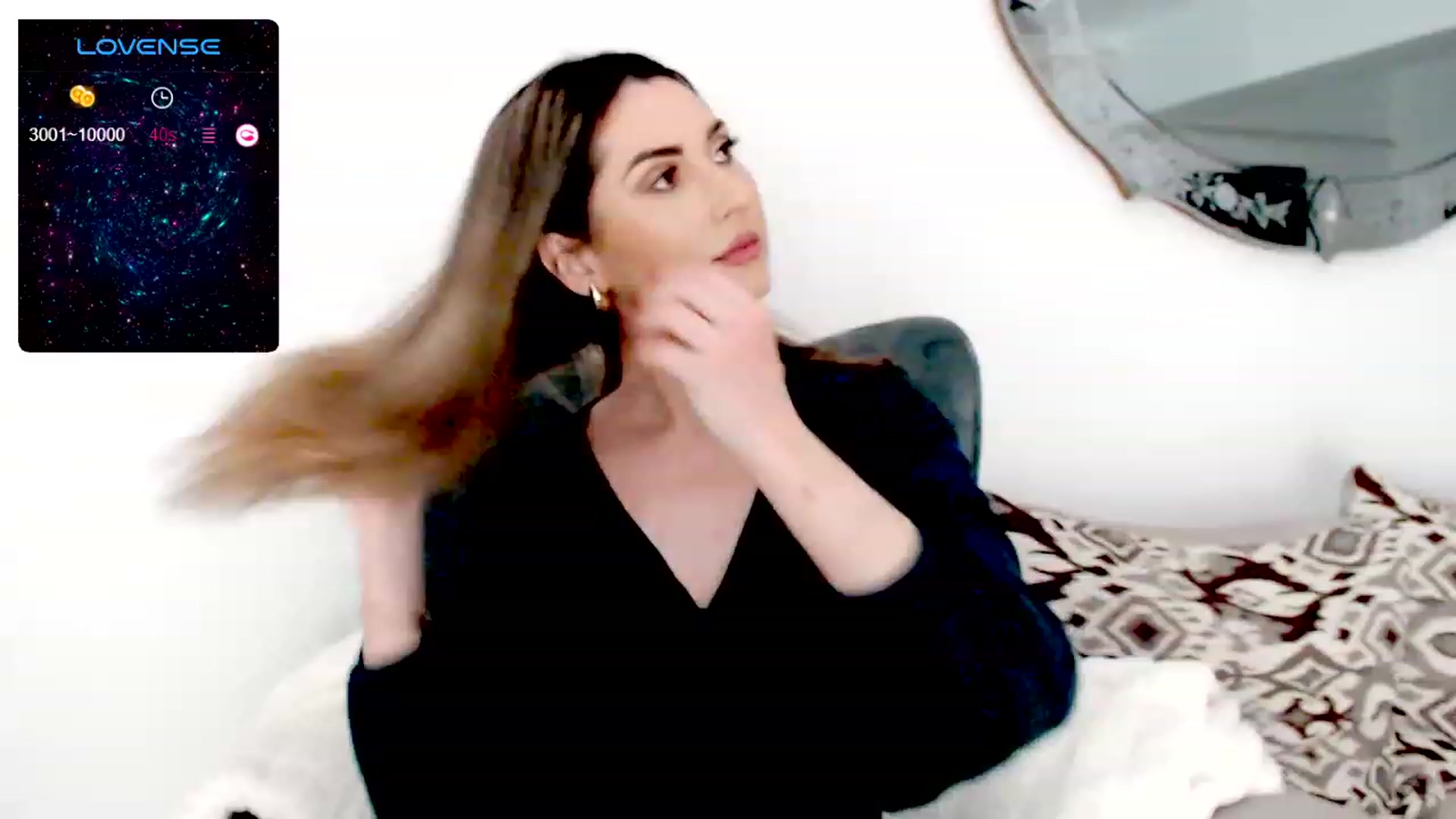 Gallery image thumbnail from AllieSweet's myfreecams stream on, 01/26/2024, 21:46 image 3 of 20