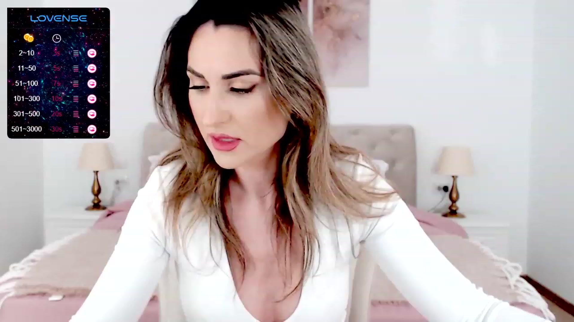 Gallery image thumbnail from AllieSweet's myfreecams stream on, 03/09/2024, 22:46 image 15 of 20