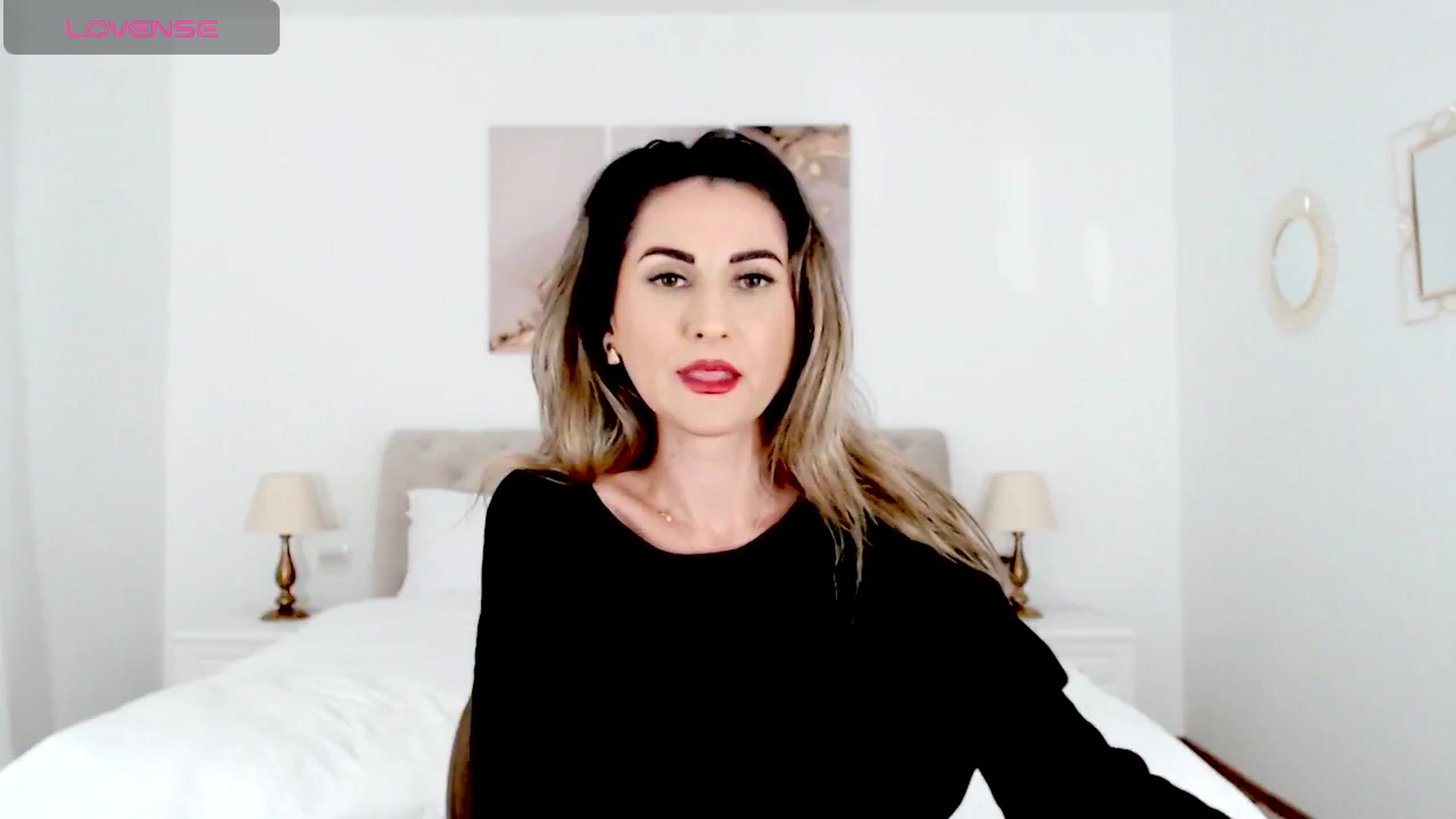 Gallery image thumbnail from AllieSweet's myfreecams stream on, 10/13/2024, 19:41 image 11 of 20