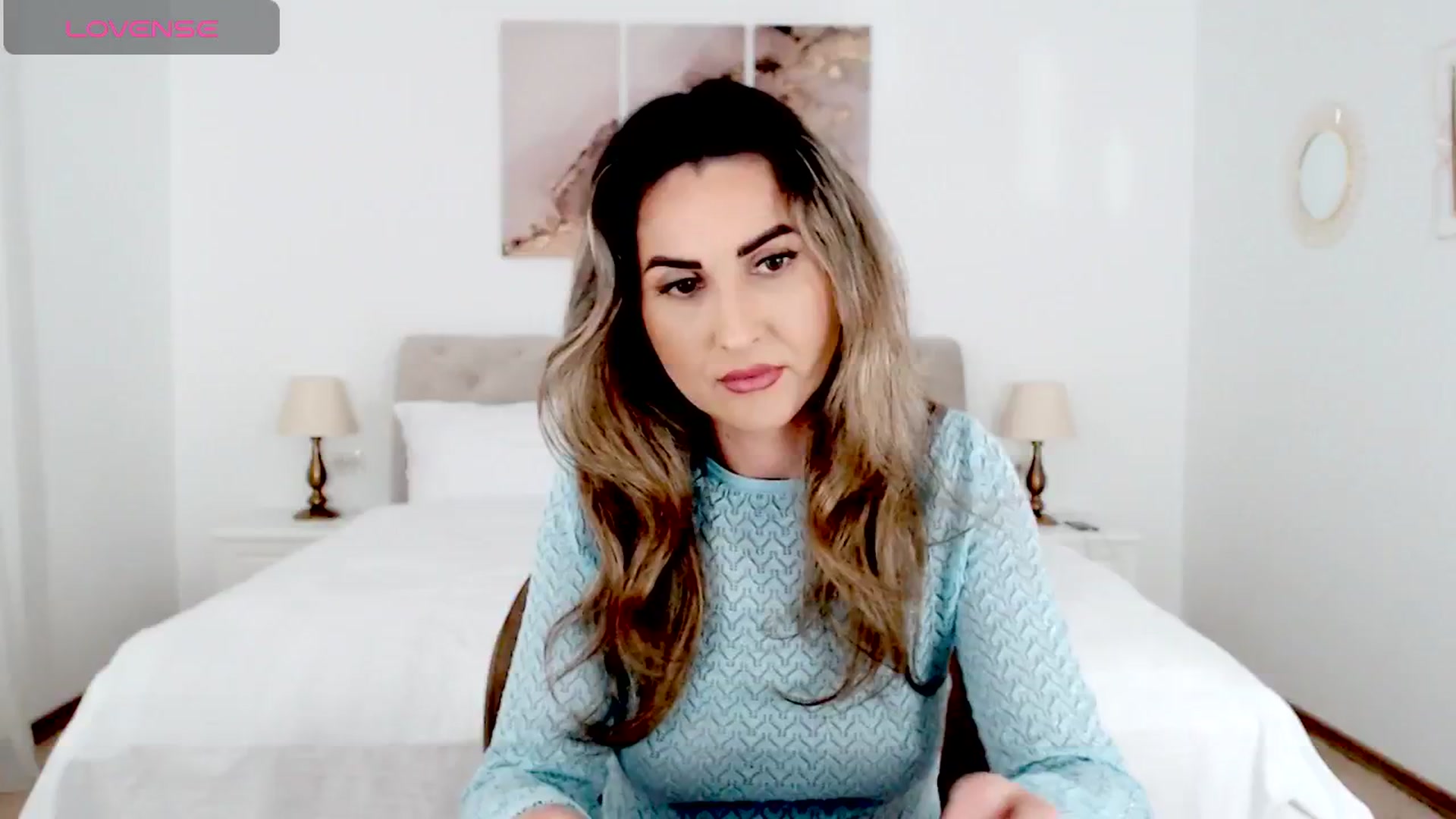 Gallery image thumbnail from AllieSweet's myfreecams stream on, 10/18/2024, 18:43 image 17 of 20