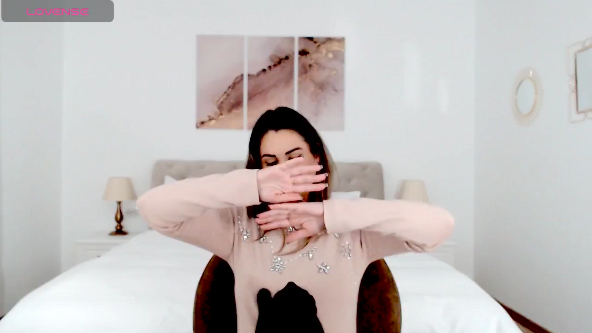 Gallery image thumbnail from AllieSweet's myfreecams stream on, 10/25/2024, 19:57 image 12 of 20