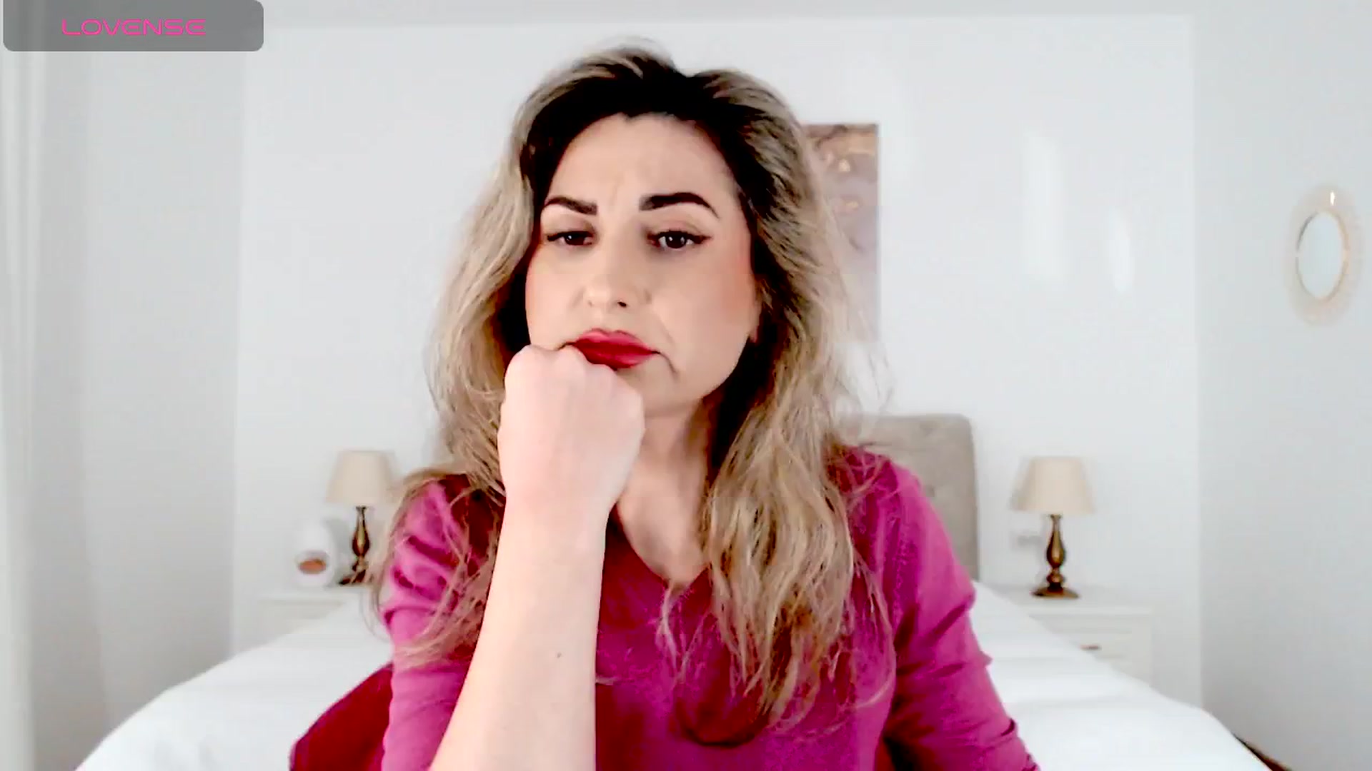Gallery image thumbnail from AllieSweet's myfreecams stream on, 11/15/2024, 20:36 image 18 of 20