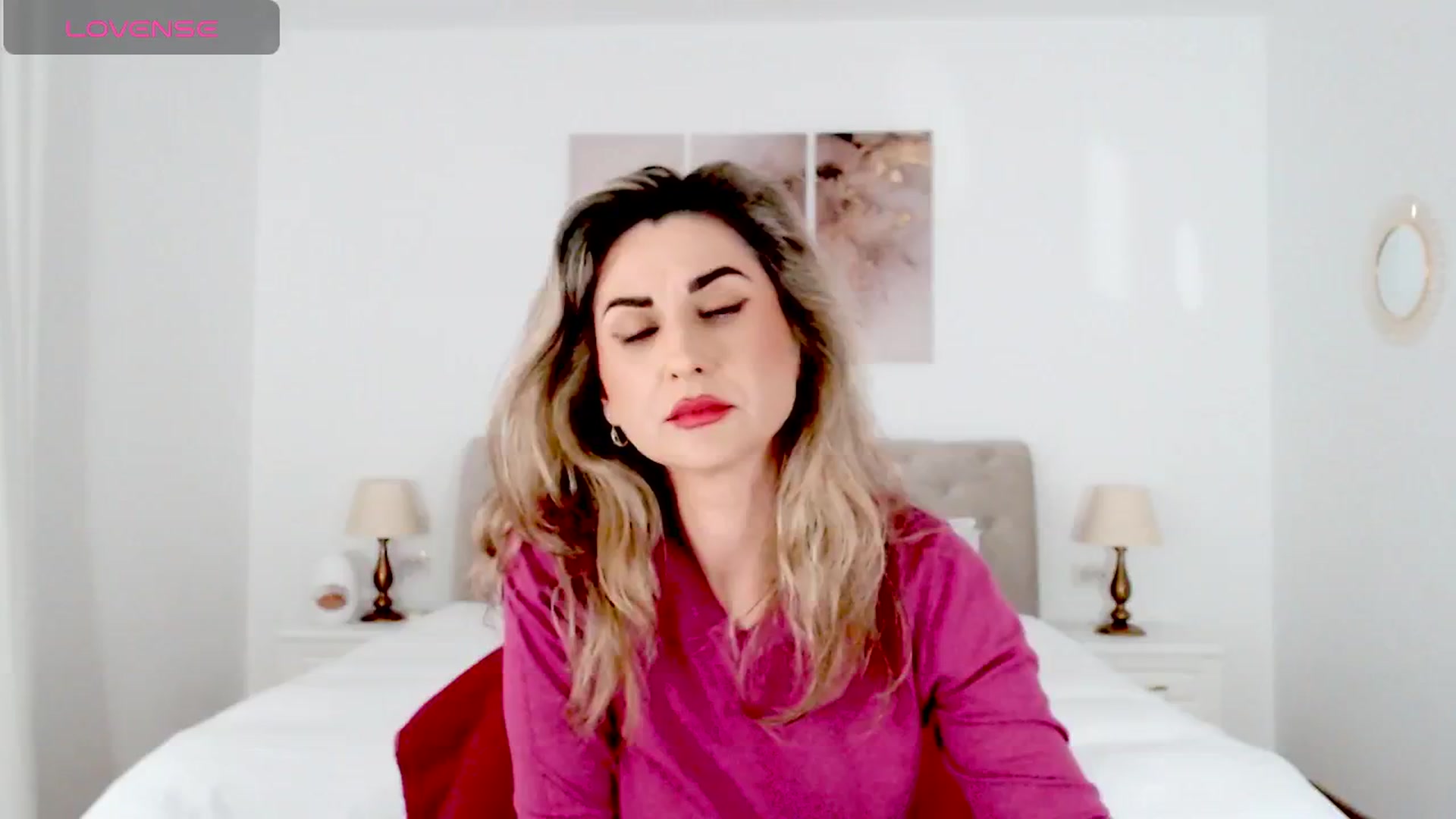 Gallery image thumbnail from AllieSweet's myfreecams stream on, 11/15/2024, 20:36 image 20 of 20