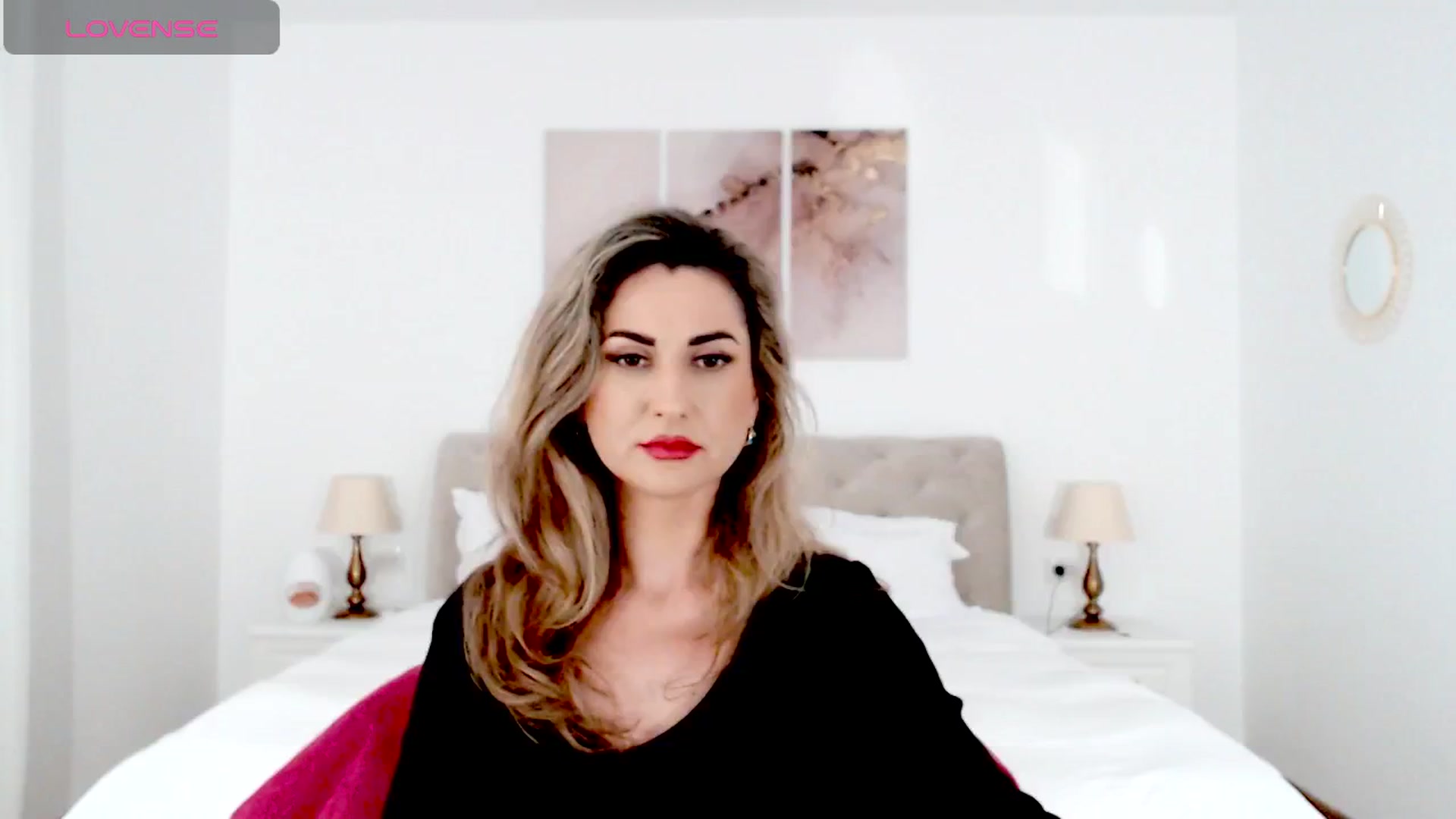Gallery image thumbnail from AllieSweet's myfreecams stream on, 11/17/2024, 20:06 image 8 of 20