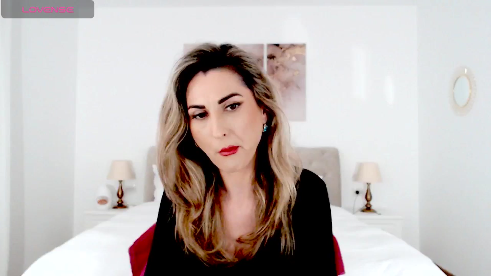 Gallery image thumbnail from AllieSweet's myfreecams stream on, 11/17/2024, 20:06 image 12 of 20