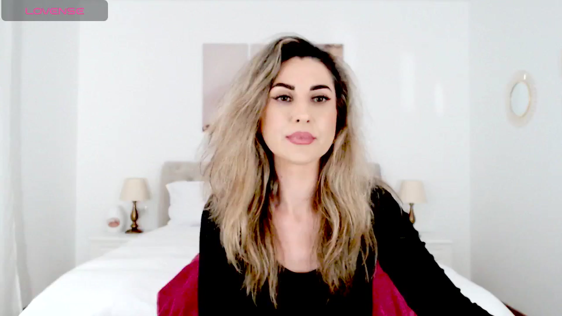 Gallery image thumbnail from AllieSweet's myfreecams stream on, 12/01/2024, 20:10 image 3 of 20