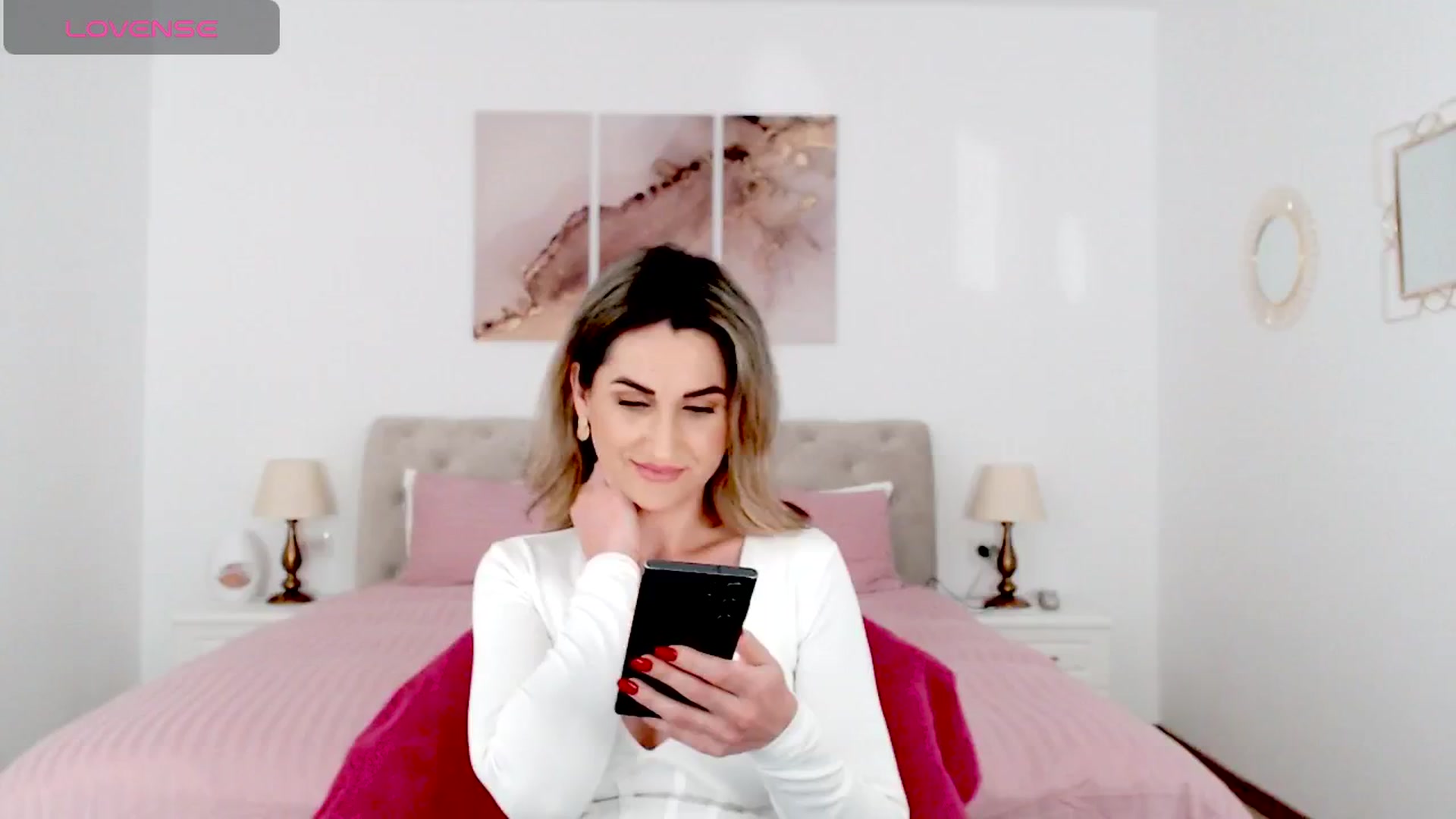 Gallery image thumbnail from AllieSweet's myfreecams stream on, 01/02/2025, 21:02 image 7 of 20