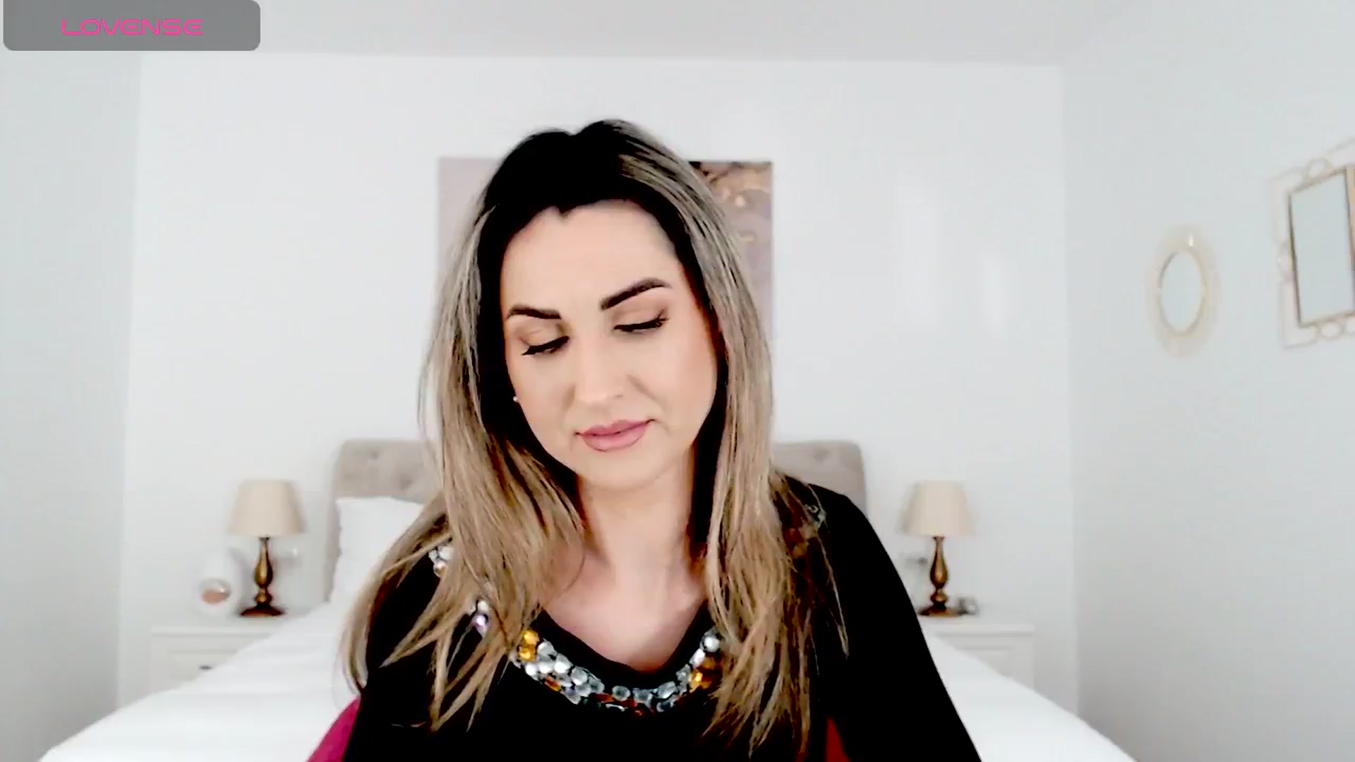 Gallery image thumbnail from AllieSweet's myfreecams stream on, 01/24/2025, 19:20 image 4 of 20