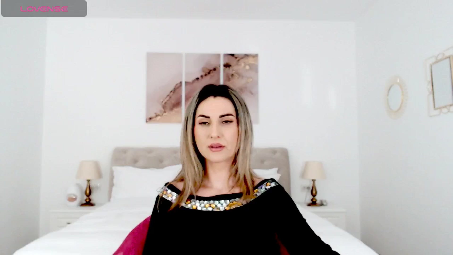 Gallery image thumbnail from AllieSweet's myfreecams stream on, 01/24/2025, 19:50 image 16 of 20