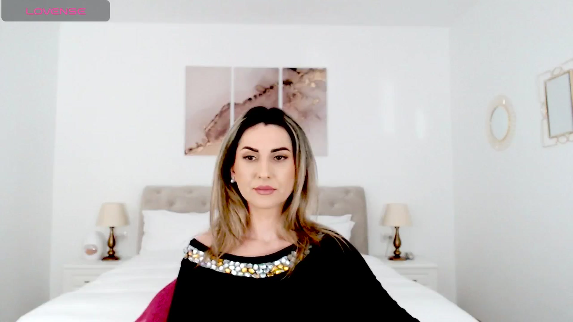 Gallery image thumbnail from AllieSweet's myfreecams stream on, 01/24/2025, 20:39 image 8 of 20
