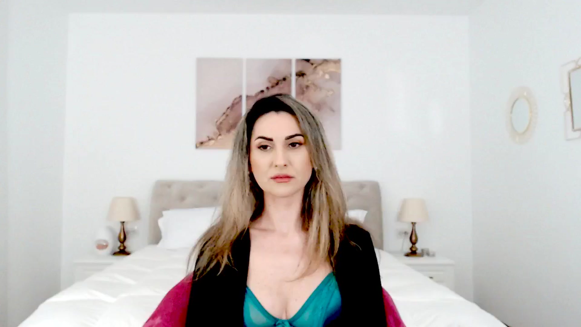 Gallery image thumbnail from AllieSweet's myfreecams stream on, 02/01/2025, 20:31 image 17 of 20