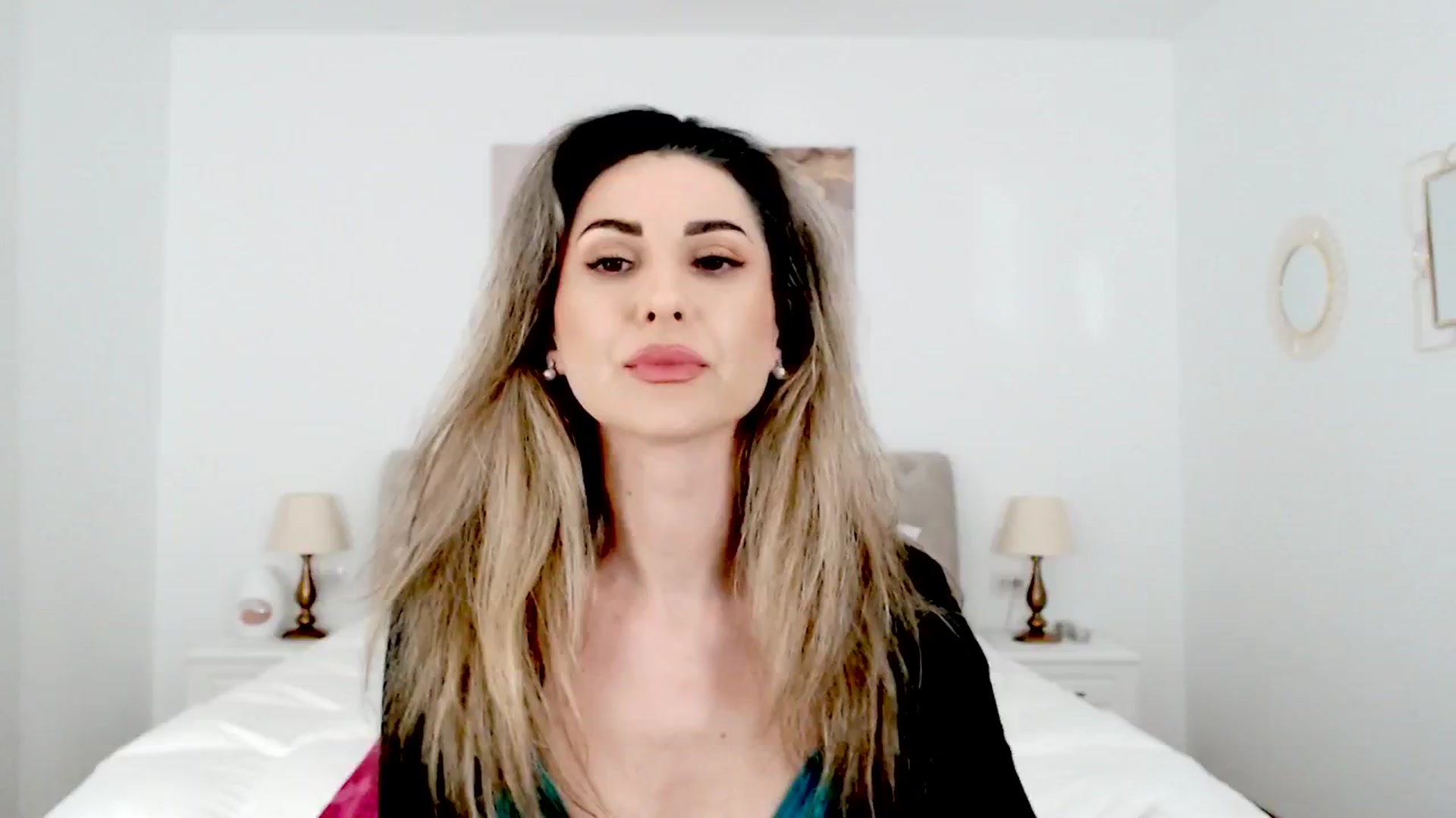 Gallery image thumbnail from AllieSweet's myfreecams stream on, 02/01/2025, 20:31 image 8 of 20