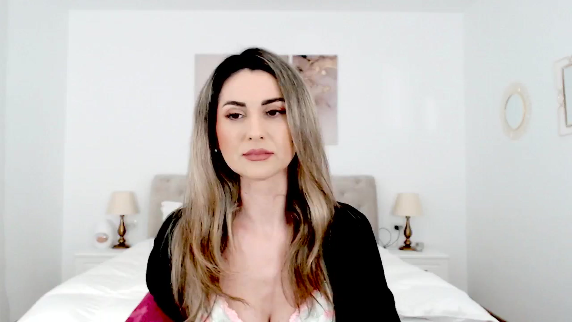 Gallery image thumbnail from AllieSweet's myfreecams stream on, 02/02/2025, 20:52 image 6 of 20