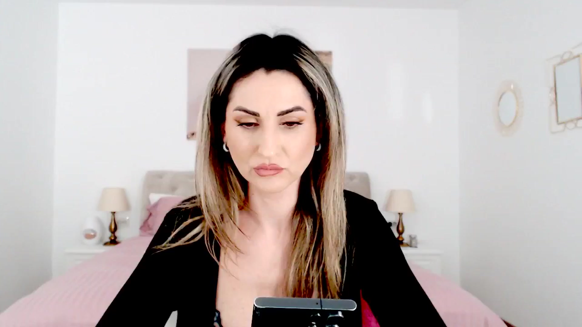 Gallery image thumbnail from AllieSweet's myfreecams stream on, 02/08/2025, 20:53 image 18 of 20