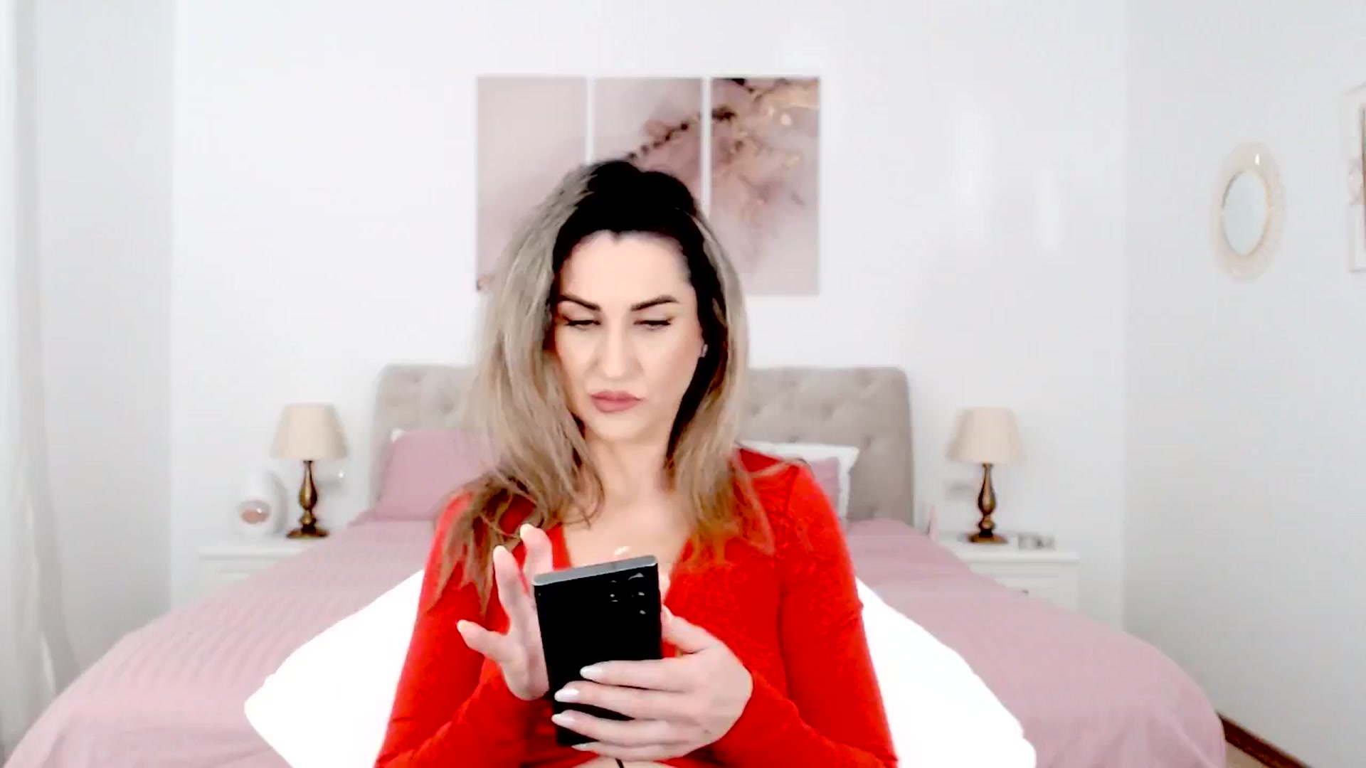 Gallery image thumbnail from AllieSweet's myfreecams stream on, 02/16/2025, 20:26 image 1 of 20