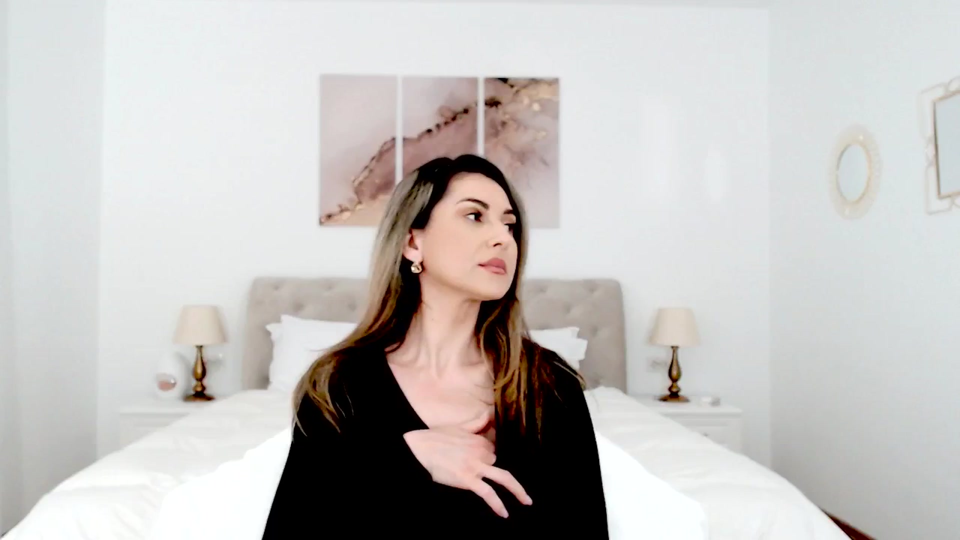 Gallery image thumbnail from AllieSweet's myfreecams stream on, 03/01/2025, 20:48 image 6 of 20