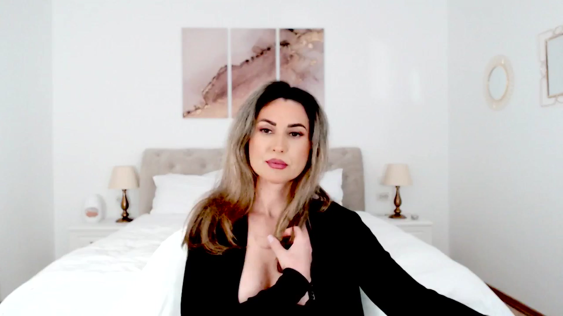 Gallery image thumbnail from AllieSweet's myfreecams stream on, 03/22/2025, 20:51 image 7 of 20
