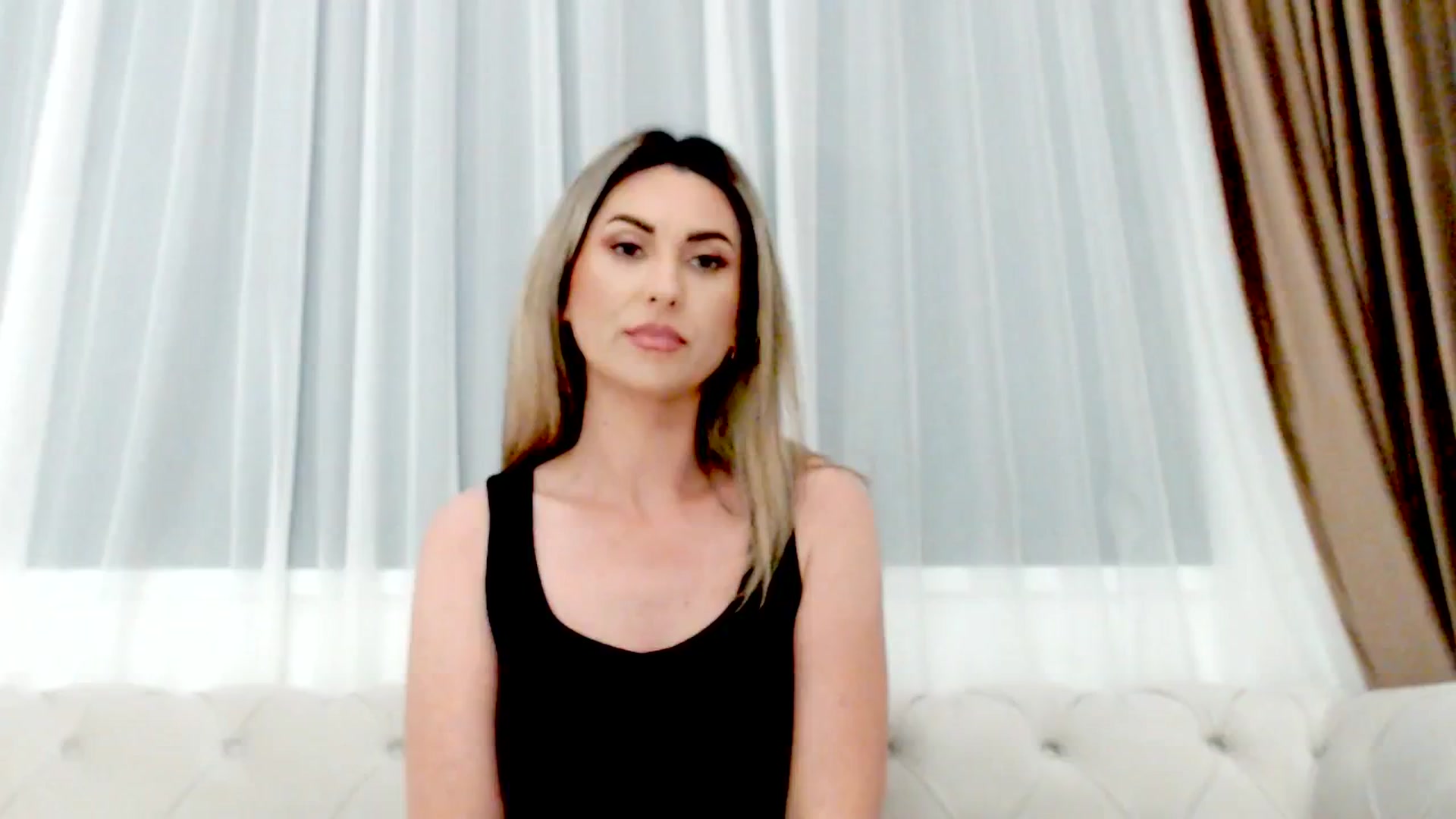Gallery image thumbnail from AllieSweet's myfreecams stream on, 06/06/2025, 20:22 image 12 of 20