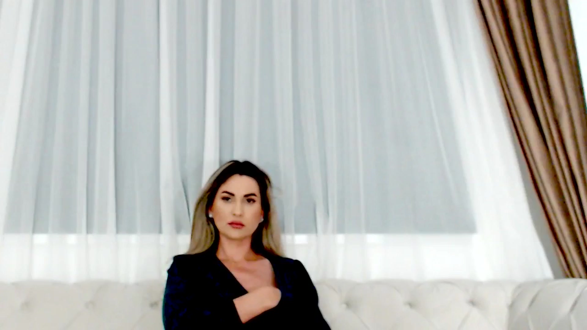Gallery image thumbnail from AllieSweet's myfreecams stream on, 06/15/2025, 21:10 image 11 of 20