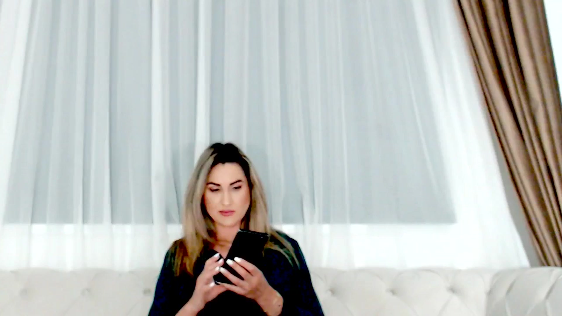 Gallery image thumbnail from AllieSweet's myfreecams stream on, 06/15/2025, 21:10 image 1 of 20