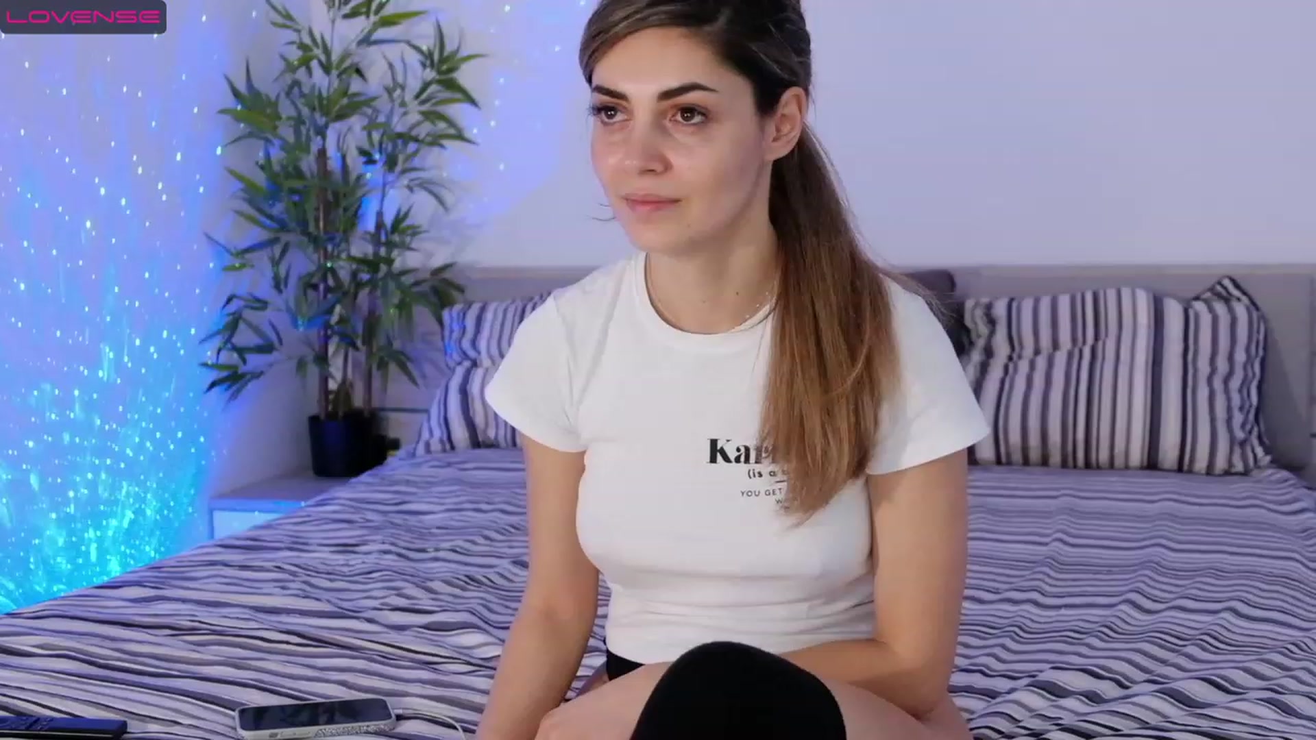 Gallery image thumbnail from Allie_Synn's myfreecams stream on, 02/13/2023, 09:22 image 6 of 20
