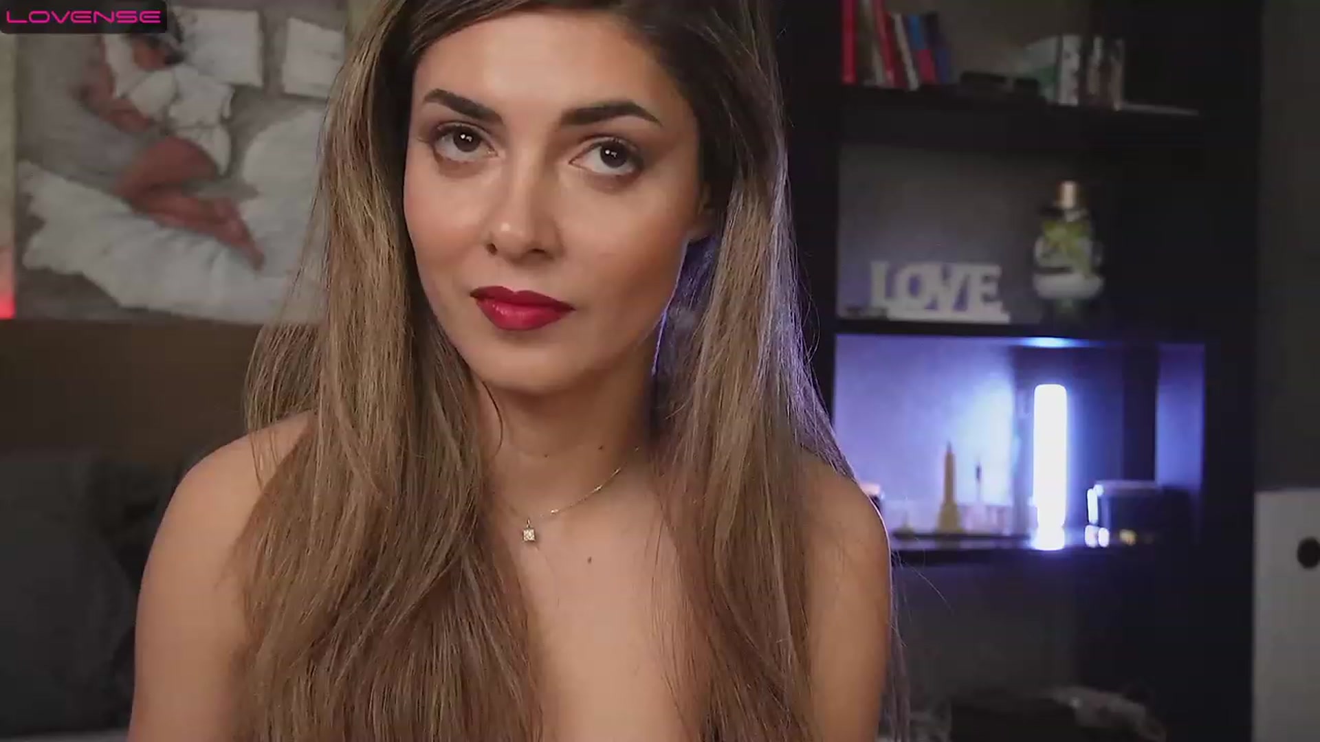 Gallery image thumbnail from Allie_Synn's myfreecams stream on, 02/15/2023, 08:10 image 15 of 20