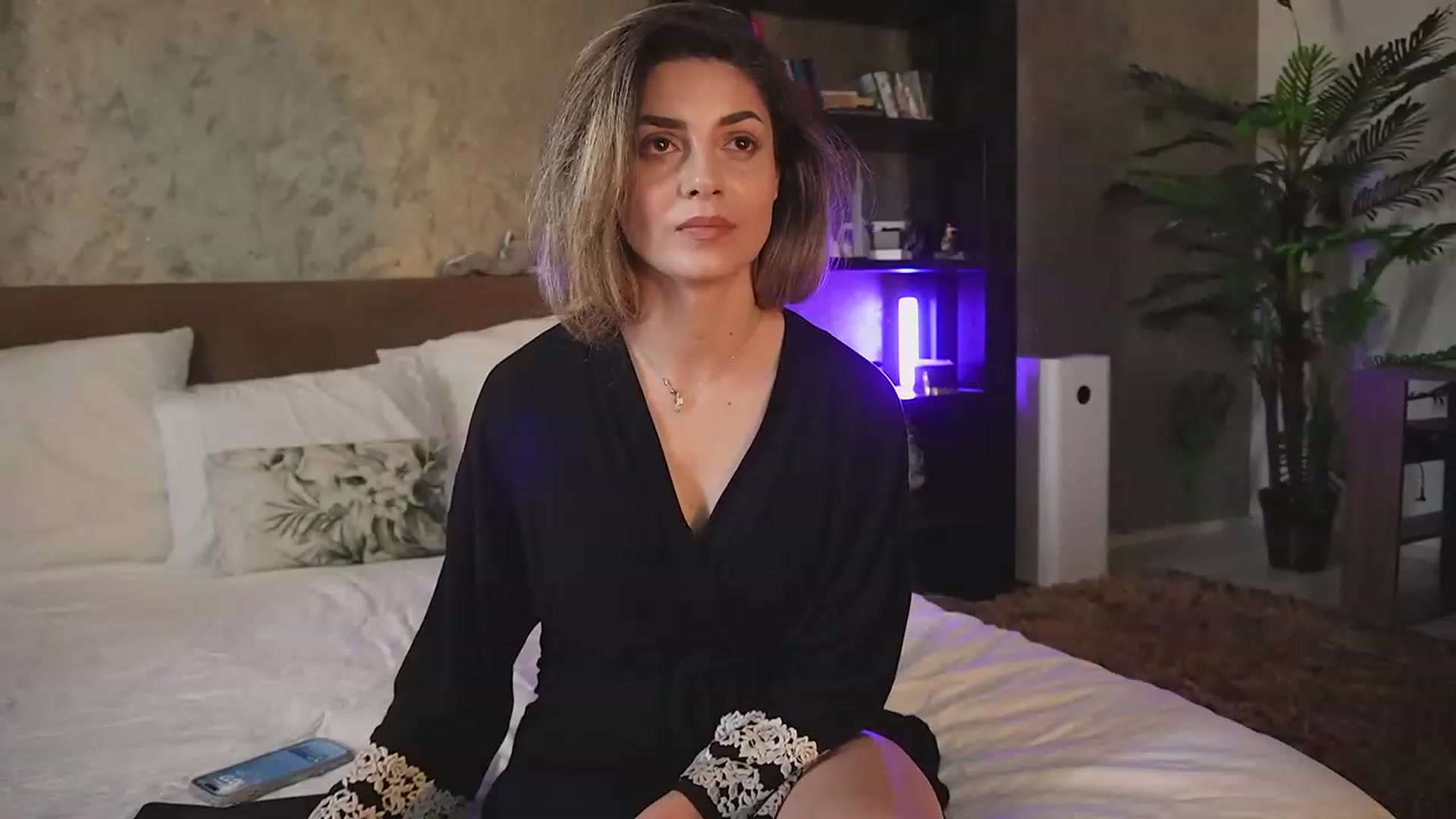 Gallery image thumbnail from Allie_Synn's myfreecams stream on, 05/10/2023, 07:33 image 2 of 20